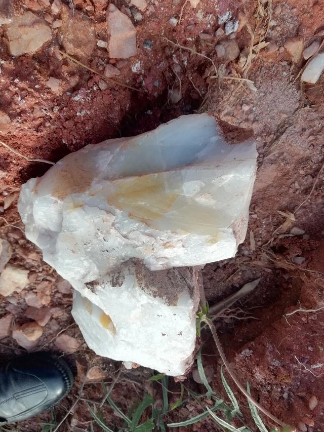 海南有翡翠原石吗的简单介绍-第3张图片-翡翠网 海南有翡翠原石吗的简单介绍-第3张图片-翡翠网