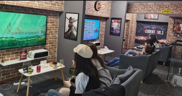 钻石小鸟官网首页周大福和钻石小鸟谁好-第1张图片-翡翠网 钻石小鸟官网首页周大福和钻石小鸟谁好-第1张图片-翡翠网