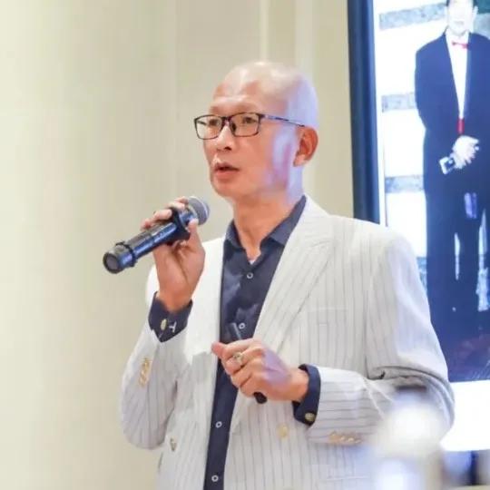 关于学翡翠知识多少钱的信息-第20张图片-翡翠网 关于学翡翠知识多少钱的信息-第20张图片-翡翠网