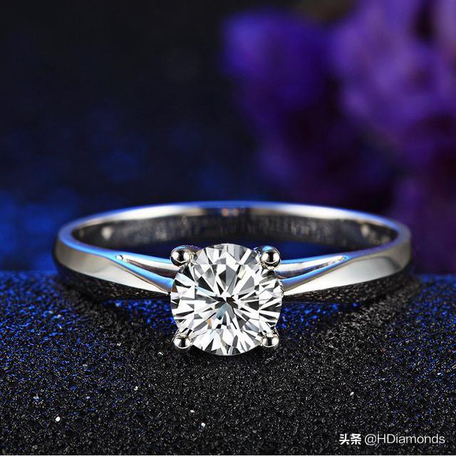 30分和50分钻戒图,钻戒最经典的几种款式-第5张图片-翡翠网 30分和50分钻戒图,钻戒最经典的几种款式-第5张图片-翡翠网