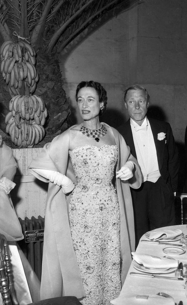 卡地亚项链love系列卡地亚钻石吊坠图片-第2张图片-翡翠网 卡地亚项链love系列卡地亚钻石吊坠图片-第2张图片-翡翠网