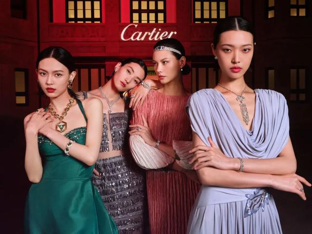 卡地亚项链love系列卡地亚钻石吊坠图片-第7张图片-翡翠网 卡地亚项链love系列卡地亚钻石吊坠图片-第7张图片-翡翠网