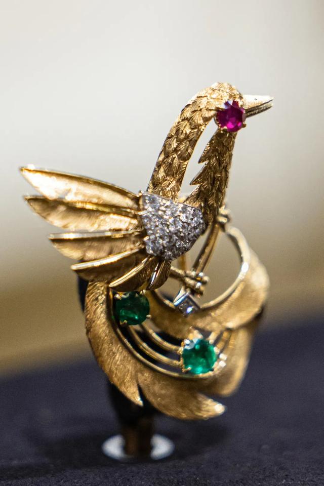 卡地亚项链love系列卡地亚钻石吊坠图片-第34张图片-翡翠网 卡地亚项链love系列卡地亚钻石吊坠图片-第34张图片-翡翠网