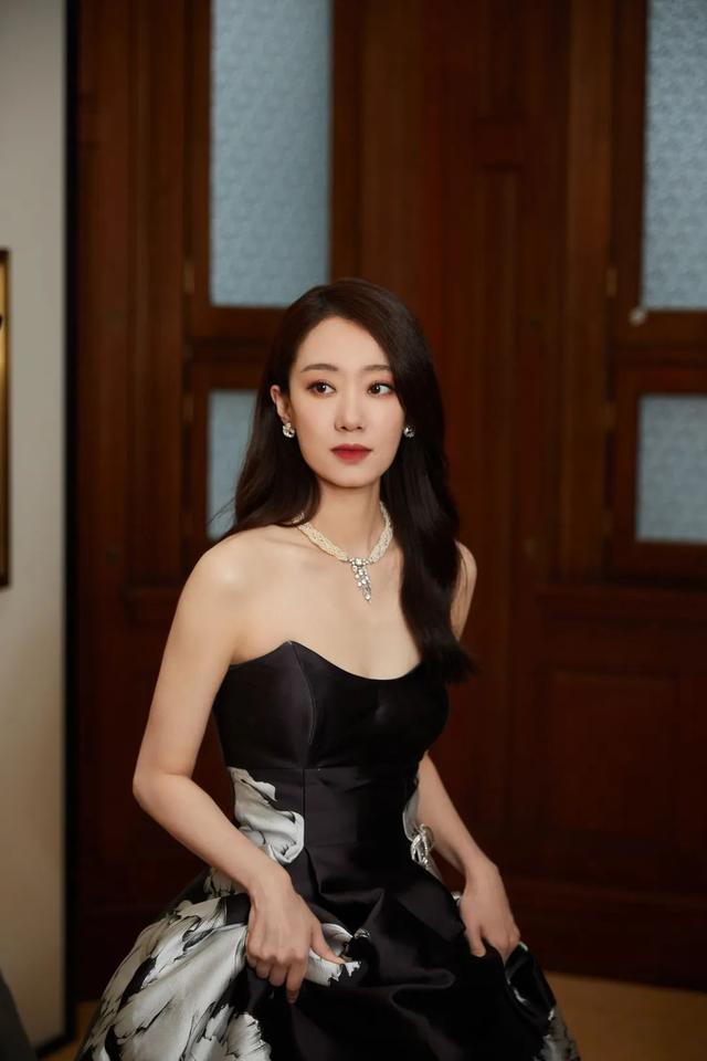 卡地亚项链love系列卡地亚钻石吊坠图片-第36张图片-翡翠网 卡地亚项链love系列卡地亚钻石吊坠图片-第36张图片-翡翠网