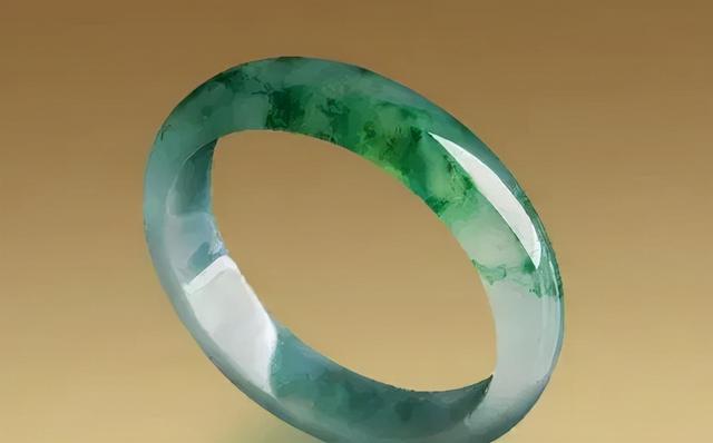 包含专柜翡翠价格的词条-第1张图片-翡翠网 包含专柜翡翠价格的词条-第1张图片-翡翠网