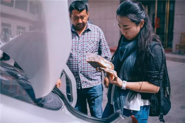 大马坎翡翠原石,翡翠原石莫西-第5张图片-翡翠网 大马坎翡翠原石,翡翠原石莫西-第5张图片-翡翠网