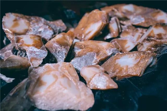 大马坎翡翠原石,翡翠原石莫西-第10张图片-翡翠网 大马坎翡翠原石,翡翠原石莫西-第10张图片-翡翠网