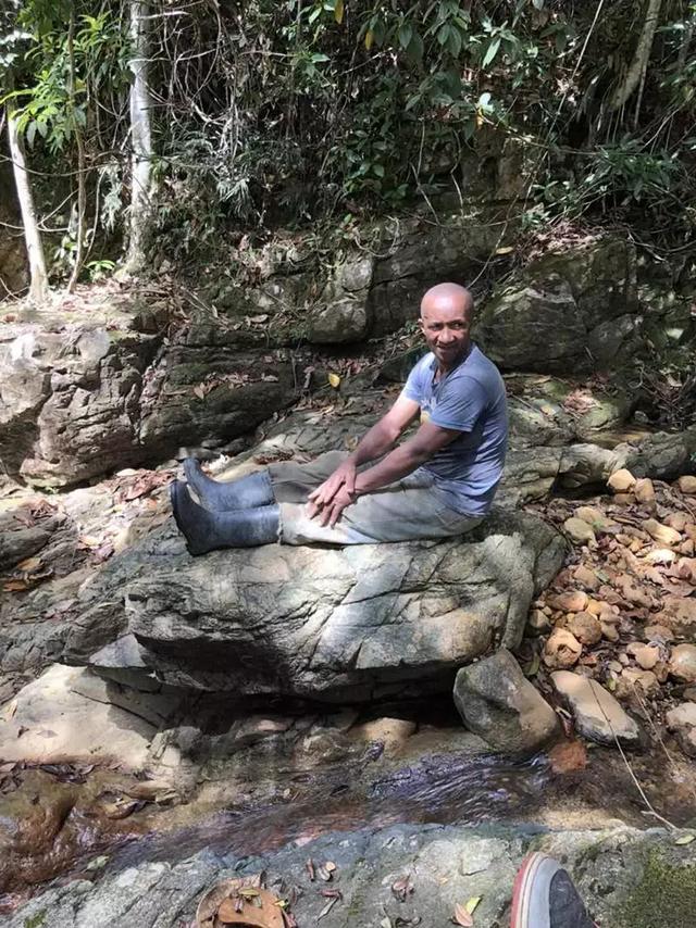 大马坎翡翠原石,翡翠原石莫西-第27张图片-翡翠网 大马坎翡翠原石,翡翠原石莫西-第27张图片-翡翠网