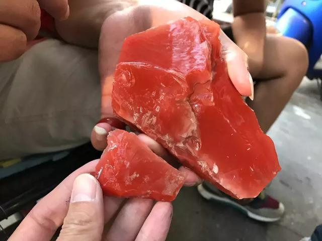 大马坎翡翠原石,翡翠原石莫西-第44张图片-翡翠网 大马坎翡翠原石,翡翠原石莫西-第44张图片-翡翠网