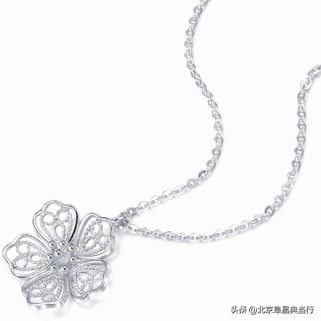 为啥金店都不卖铂金了,为什么现在铂金不值钱了-第3张图片-翡翠网 为啥金店都不卖铂金了,为什么现在铂金不值钱了-第3张图片-翡翠网