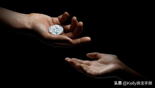 刘晓庆翡翠知识付费,刘晓庆的天价翡翠-第1张图片-翡翠网 刘晓庆翡翠知识付费,刘晓庆的天价翡翠-第1张图片-翡翠网