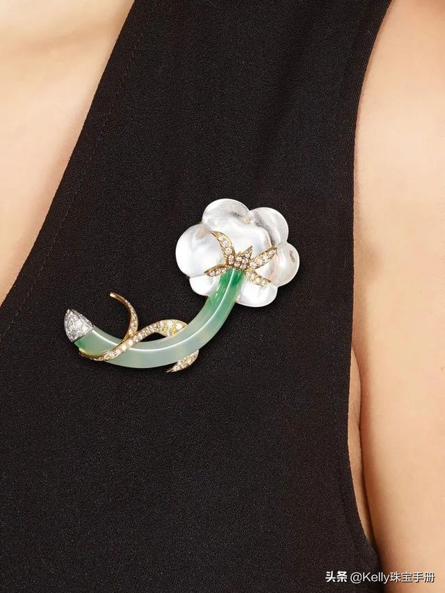 刘晓庆翡翠知识付费,刘晓庆的天价翡翠-第11张图片-翡翠网 刘晓庆翡翠知识付费,刘晓庆的天价翡翠-第11张图片-翡翠网