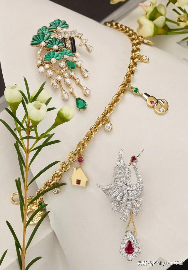 刘晓庆翡翠知识付费,刘晓庆的天价翡翠-第28张图片-翡翠网 刘晓庆翡翠知识付费,刘晓庆的天价翡翠-第28张图片-翡翠网