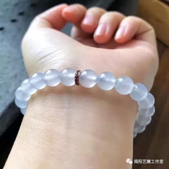 翡翠的专业知识和语术,翡翠圆珠知识点-第2张图片-翡翠网 翡翠的专业知识和语术,翡翠圆珠知识点-第2张图片-翡翠网