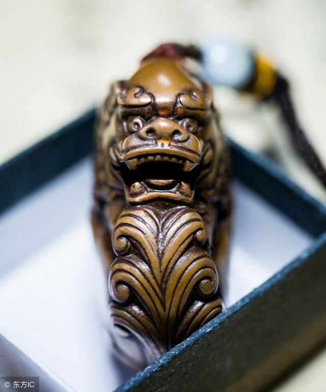 女人戴貔貅有什么讲究,翡翠貔貅手镯适合什么生肖人戴-第2张图片-翡翠网 女人戴貔貅有什么讲究,翡翠貔貅手镯适合什么生肖人戴-第2张图片-翡翠网