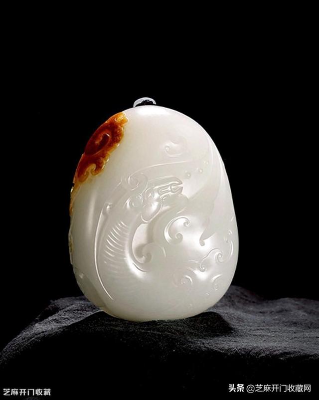 翡翠近二十年价格走势二十年前的翡翠没有带变白色-第1张图片-翡翠网 翡翠近二十年价格走势二十年前的翡翠没有带变白色-第1张图片-翡翠网