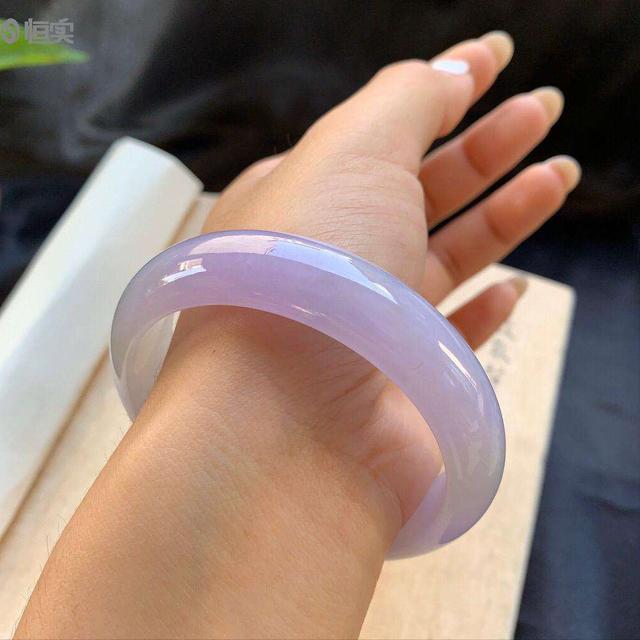 关于黑色翡翠手镯叫什么的信息-第5张图片-翡翠网 关于黑色翡翠手镯叫什么的信息-第5张图片-翡翠网