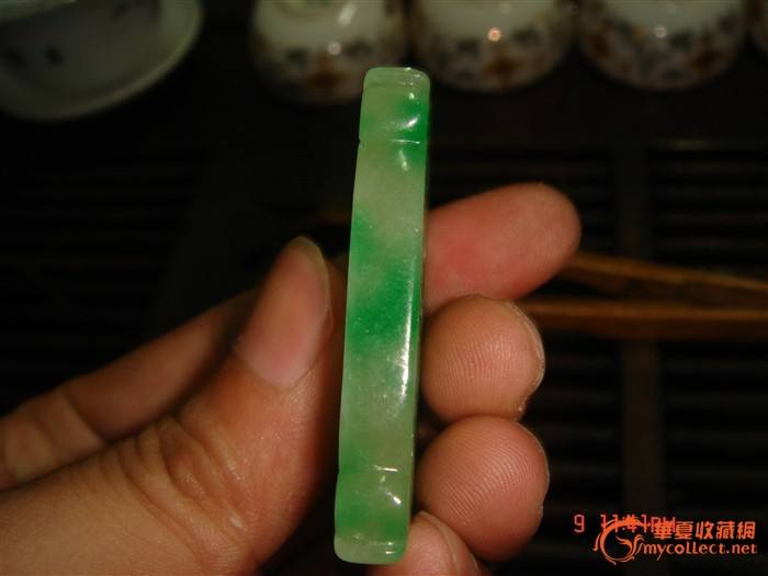 清代的翡翠价格,清代老翡翠牌子-第1张图片-翡翠网 清代的翡翠价格,清代老翡翠牌子-第1张图片-翡翠网