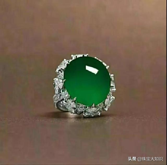 翡翠戒指知识文章的简单介绍-第2张图片-翡翠网 翡翠戒指知识文章的简单介绍-第2张图片-翡翠网