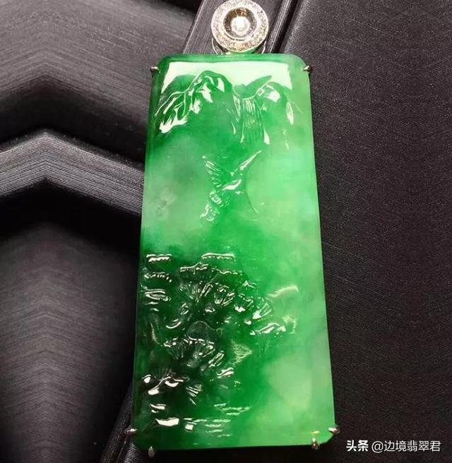 藓加绿翡翠原石,翡翠癣加绿牌子图片-第7张图片-翡翠网 藓加绿翡翠原石,翡翠癣加绿牌子图片-第7张图片-翡翠网