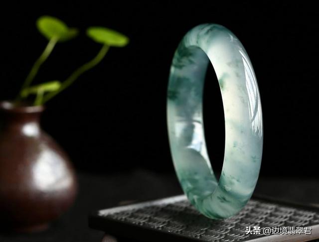 藓加绿翡翠原石,翡翠癣加绿牌子图片-第15张图片-翡翠网 藓加绿翡翠原石,翡翠癣加绿牌子图片-第15张图片-翡翠网