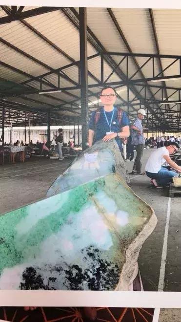 冰糯种翡翠属于什么档次冰糯种翡翠价格17g-第8张图片-翡翠网 冰糯种翡翠属于什么档次冰糯种翡翠价格17g-第8张图片-翡翠网