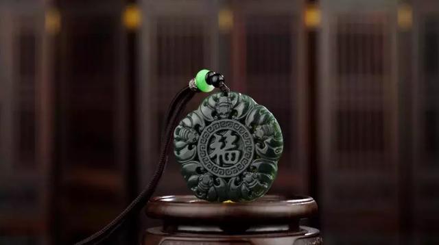 冰糯种翡翠属于什么档次冰糯种翡翠价格17g-第13张图片-翡翠网 冰糯种翡翠属于什么档次冰糯种翡翠价格17g-第13张图片-翡翠网