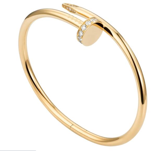 赵薇带的翡翠手镯,2万的翡翠手镯-第8张图片-翡翠网 赵薇带的翡翠手镯,2万的翡翠手镯-第8张图片-翡翠网