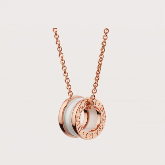 赵薇带的翡翠手镯,2万的翡翠手镯-第17张图片-翡翠网 赵薇带的翡翠手镯,2万的翡翠手镯-第17张图片-翡翠网