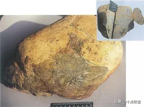 翡翠原石大面积绿癣,带癣的翡翠手镯图片-第28张图片-翡翠网 翡翠原石大面积绿癣,带癣的翡翠手镯图片-第28张图片-翡翠网