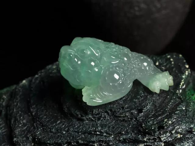 包含蟾蜍翡翠价格的词条-第14张图片-翡翠网 包含蟾蜍翡翠价格的词条-第14张图片-翡翠网