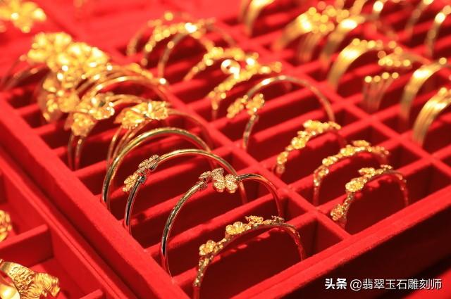 a货翡翠手镯,蜂窝手镯翡翠知识-第1张图片-翡翠网 a货翡翠手镯,蜂窝手镯翡翠知识-第1张图片-翡翠网