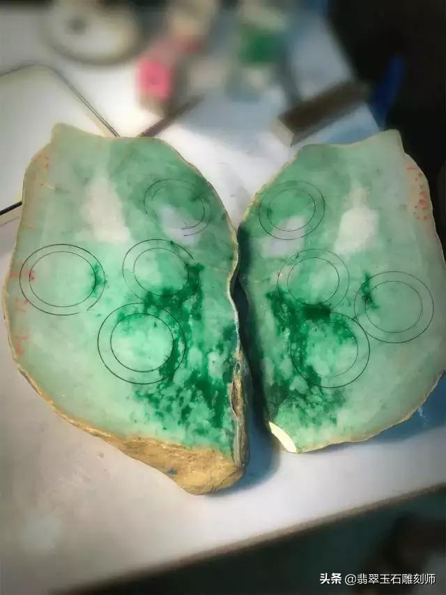 a货翡翠手镯,蜂窝手镯翡翠知识-第19张图片-翡翠网 a货翡翠手镯,蜂窝手镯翡翠知识-第19张图片-翡翠网