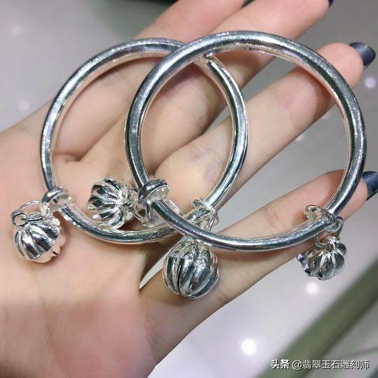 a货翡翠手镯,蜂窝手镯翡翠知识-第42张图片-翡翠网 a货翡翠手镯,蜂窝手镯翡翠知识-第42张图片-翡翠网