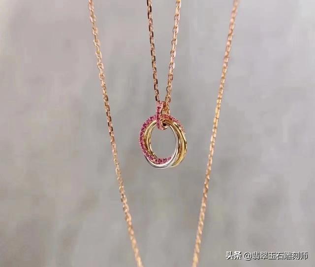 a货翡翠手镯,蜂窝手镯翡翠知识-第50张图片-翡翠网 a货翡翠手镯,蜂窝手镯翡翠知识-第50张图片-翡翠网