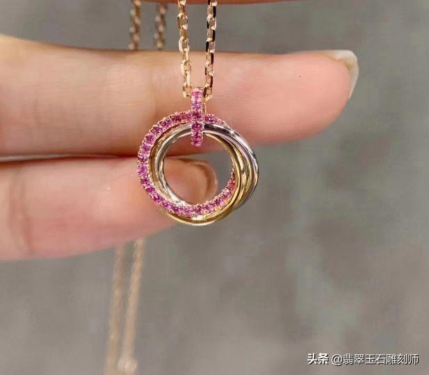 a货翡翠手镯,蜂窝手镯翡翠知识-第51张图片-翡翠网 a货翡翠手镯,蜂窝手镯翡翠知识-第51张图片-翡翠网