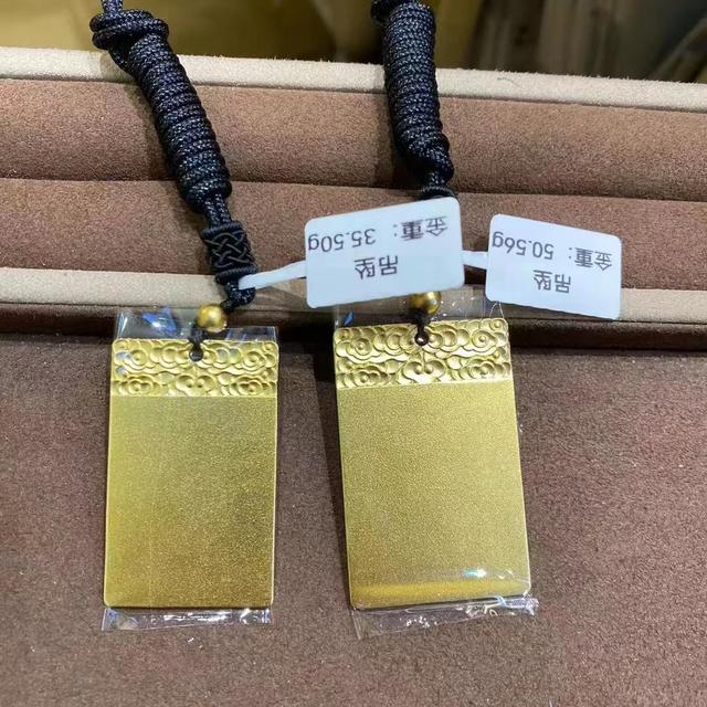 周大福工费太贵了买了怎么办,澳门周大福今日金价-第2张图片-翡翠网 周大福工费太贵了买了怎么办,澳门周大福今日金价-第2张图片-翡翠网