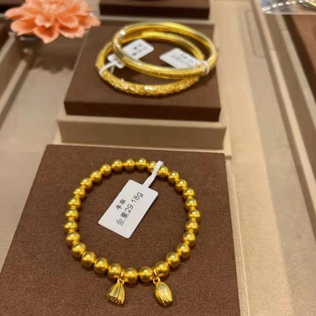 周大福工费太贵了买了怎么办,澳门周大福今日金价-第3张图片-翡翠网 周大福工费太贵了买了怎么办,澳门周大福今日金价-第3张图片-翡翠网