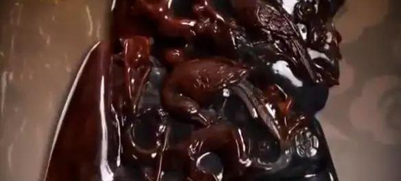 正宗翡翠手镯价格,翡翠清洁价格-第8张图片-翡翠网 正宗翡翠手镯价格,翡翠清洁价格-第8张图片-翡翠网