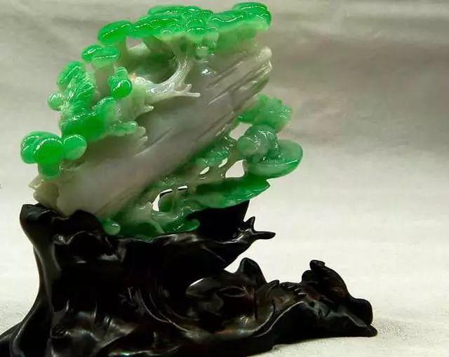 正宗翡翠手镯价格,翡翠清洁价格-第14张图片-翡翠网 正宗翡翠手镯价格,翡翠清洁价格-第14张图片-翡翠网