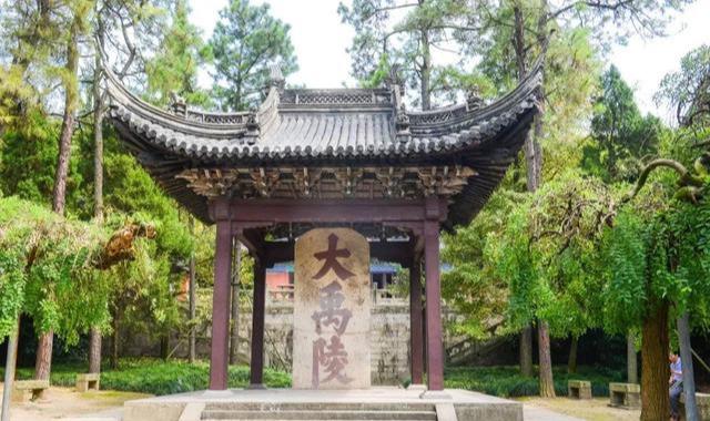 翡翠原石视频大全集,临清翡翠原石的价格-第5张图片-翡翠网 翡翠原石视频大全集,临清翡翠原石的价格-第5张图片-翡翠网