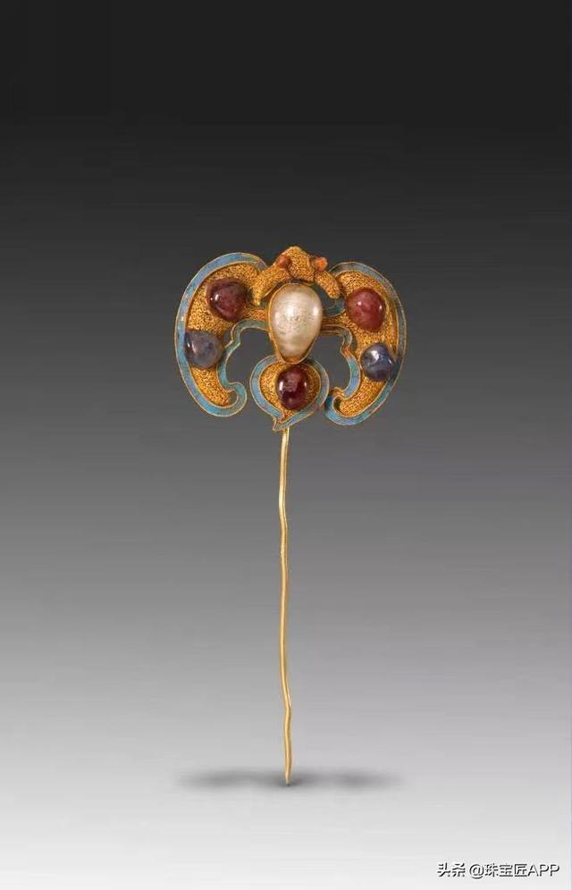 周大生爱琴海系列,珠宝系列名称-第4张图片-翡翠网 周大生爱琴海系列,珠宝系列名称-第4张图片-翡翠网