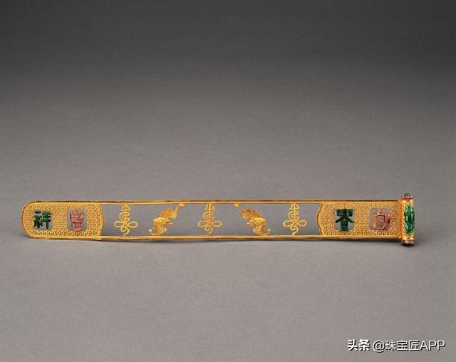 周大生爱琴海系列,珠宝系列名称-第8张图片-翡翠网 周大生爱琴海系列,珠宝系列名称-第8张图片-翡翠网