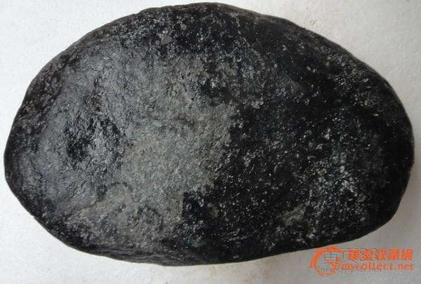 无锡翡翠原石极品帝王绿翡翠图片-第2张图片-翡翠网 无锡翡翠原石极品帝王绿翡翠图片-第2张图片-翡翠网