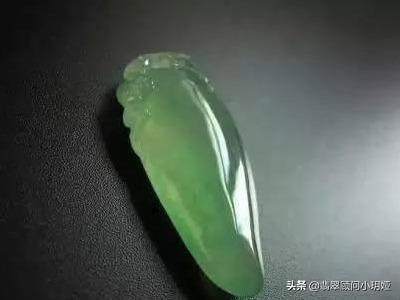 关于翡翠的具体翡翠挑选冷知识-第3张图片-翡翠网 关于翡翠的具体翡翠挑选冷知识-第3张图片-翡翠网