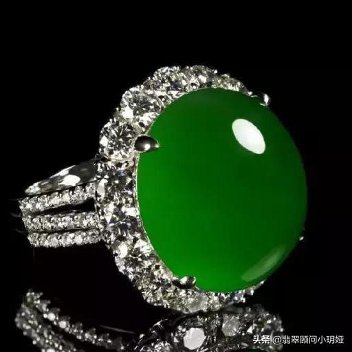 关于翡翠的具体翡翠挑选冷知识-第11张图片-翡翠网 关于翡翠的具体翡翠挑选冷知识-第11张图片-翡翠网