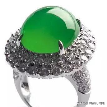 关于翡翠的具体翡翠挑选冷知识-第14张图片-翡翠网 关于翡翠的具体翡翠挑选冷知识-第14张图片-翡翠网