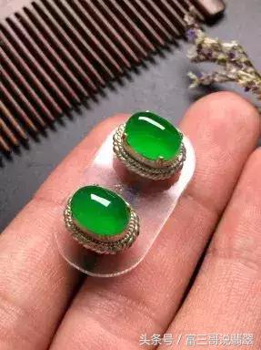 翡翠价格一般多少,翡翠蛋面价格-第4张图片-翡翠网 翡翠价格一般多少,翡翠蛋面价格-第4张图片-翡翠网