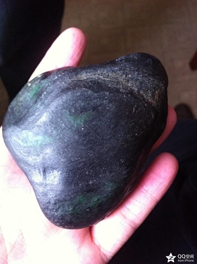 缅甸人吃翡翠原石玉石翡翠原石-第12张图片-翡翠网