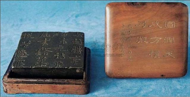 桐乡翡翠原石价格桐乡翡翠可靠吗-第13张图片-翡翠网 桐乡翡翠原石价格桐乡翡翠可靠吗-第13张图片-翡翠网